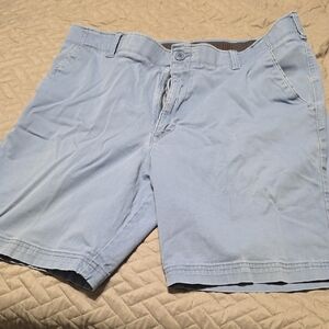 Lee Men's Light Blue Flat Front Shorts